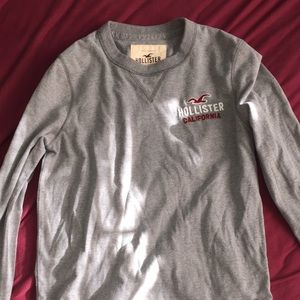 Grey hollister long sleeve